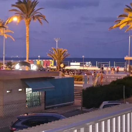 Miyas 2, Primera Línea De Playa *